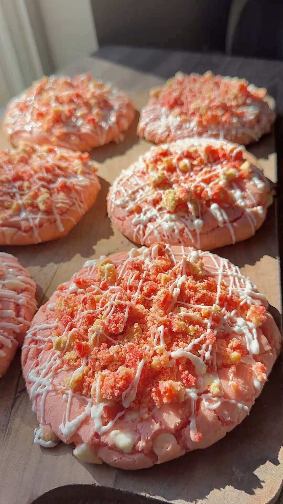 Strawberry Crunch Cookie